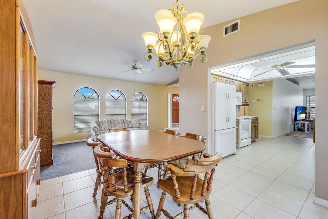 1002 SE 5th St, Cape Coral, FL 33990