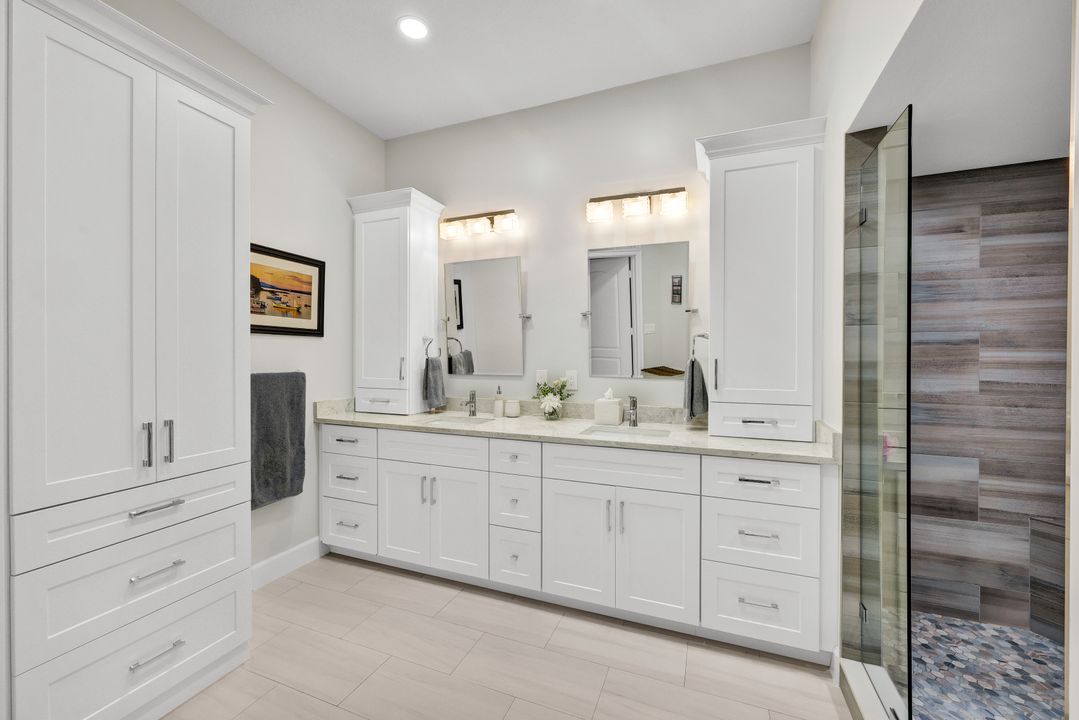 8529 Via Lungomare Cir #203, Estero, FL 33928