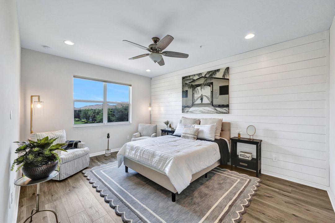 2344 Sheen Ln, Naples, FL 34120