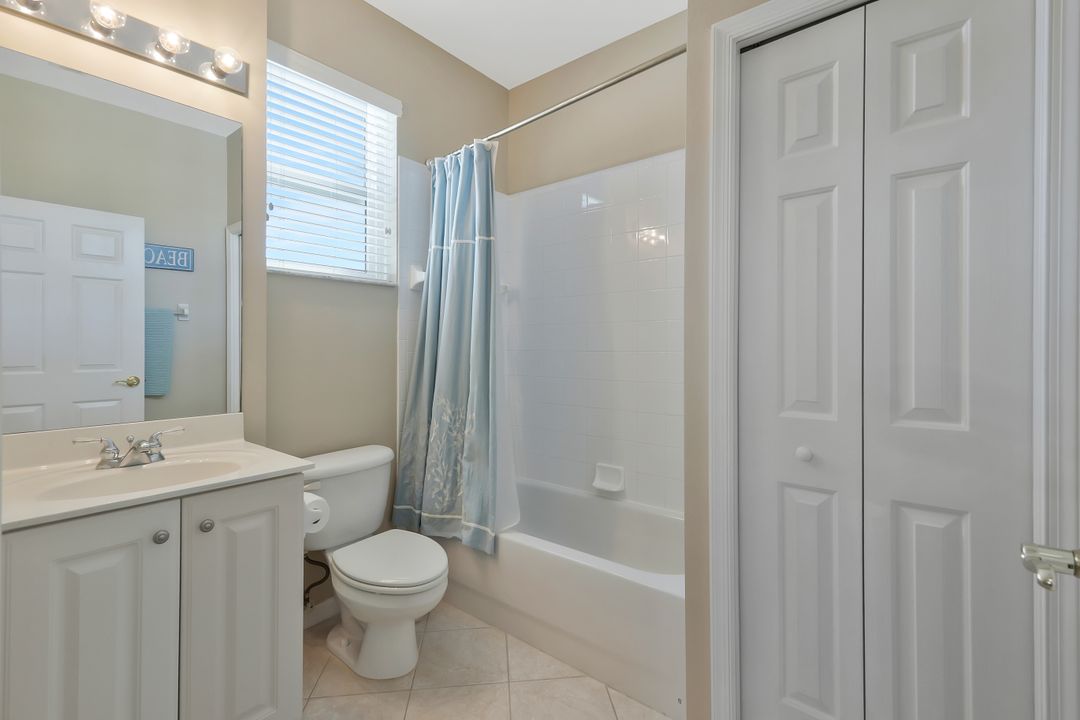 4665 Hawks Nest Way #203, Naples, FL 34114