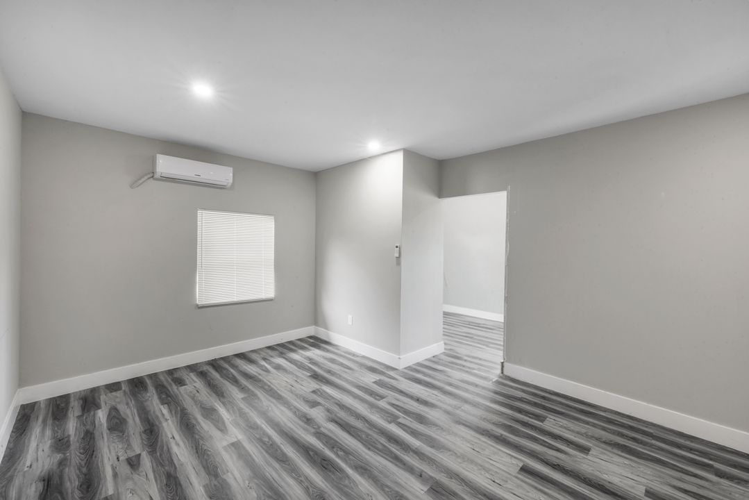 1795 Desoto Blvd S, Naples, FL 34117