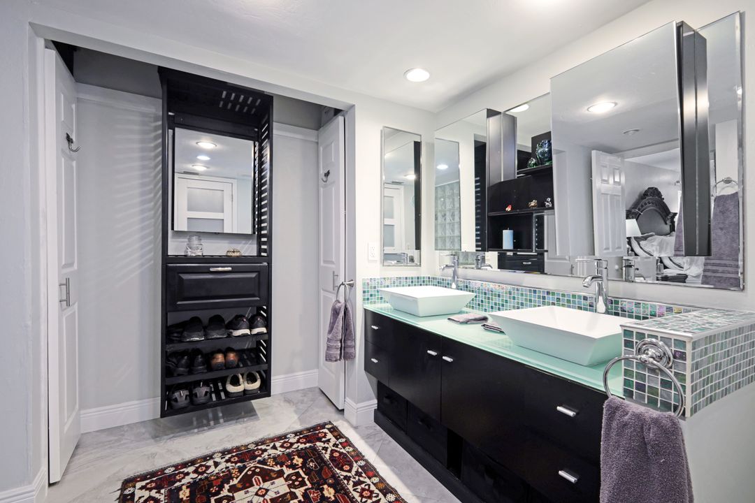 1222 SW 4th Ct, Cape Coral, FL 33991