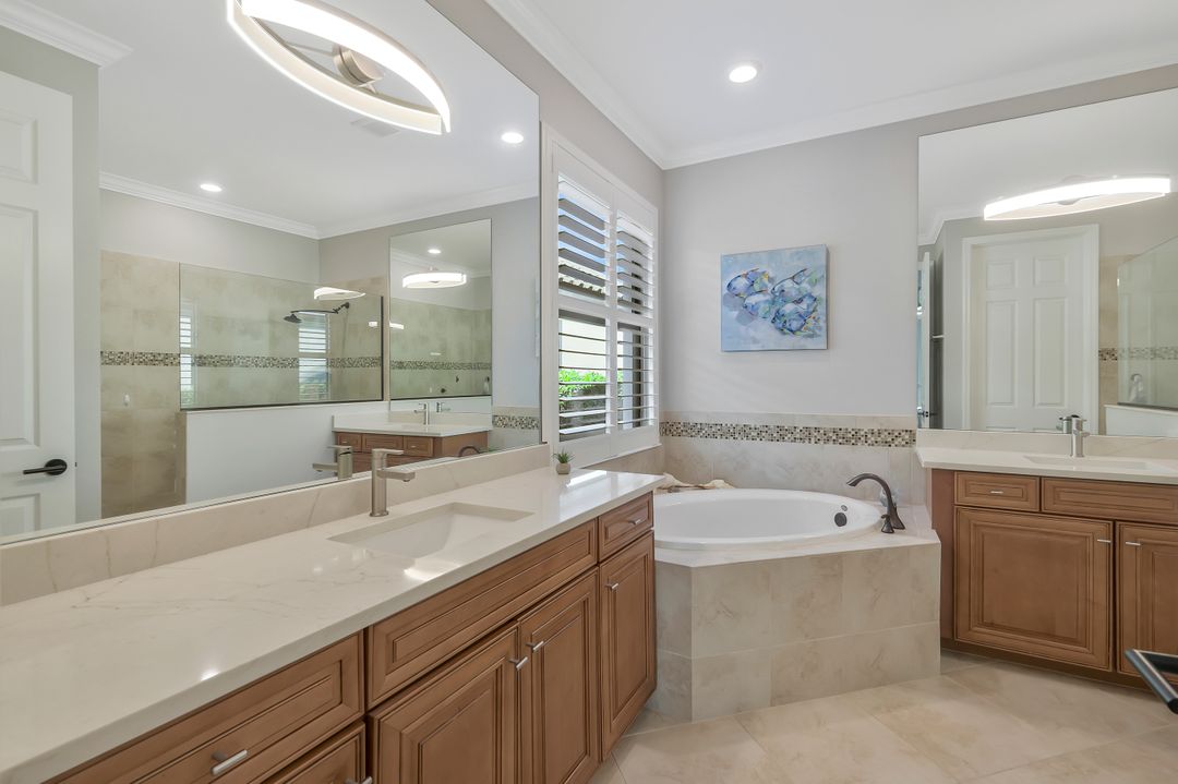 28126 Edenderry Ct, Bonita Springs, FL 34135