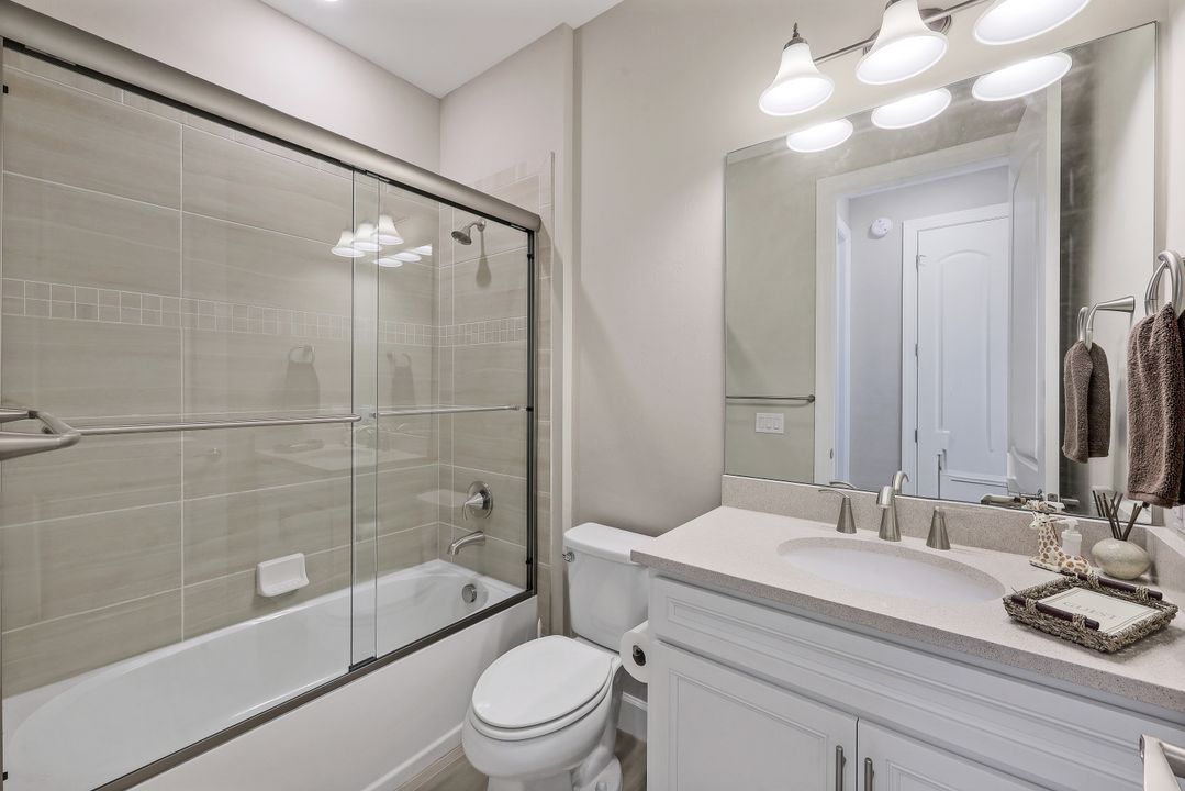 7790 Jacaranda Ln, Naples, FL 34114