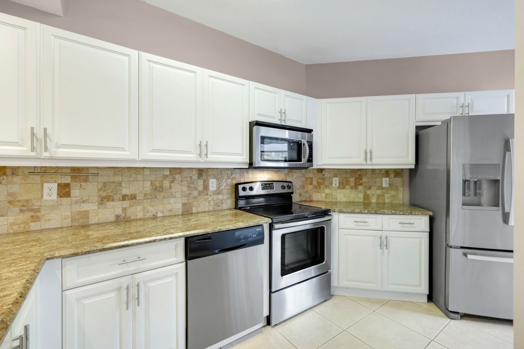 2440 Millcreek Ln #102, Naples, FL 34119