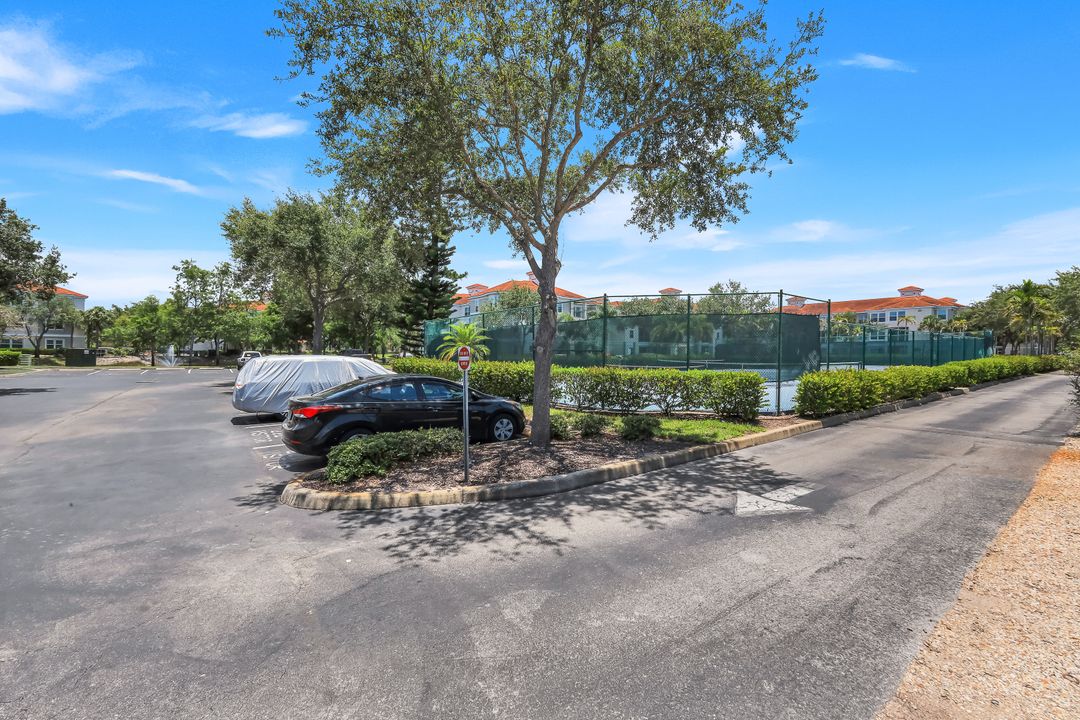 23600 Walden Center Dr #105, Estero, FL 34134