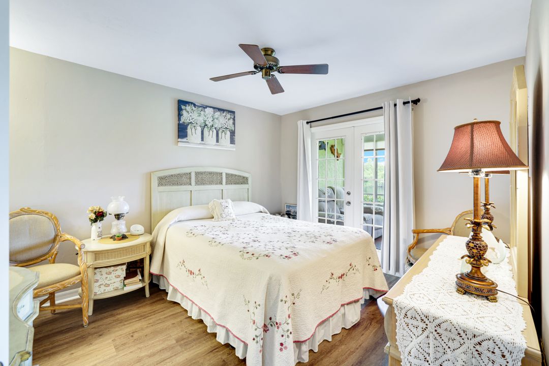 1335 Mainsail Dr #1304, Naples, FL 34114