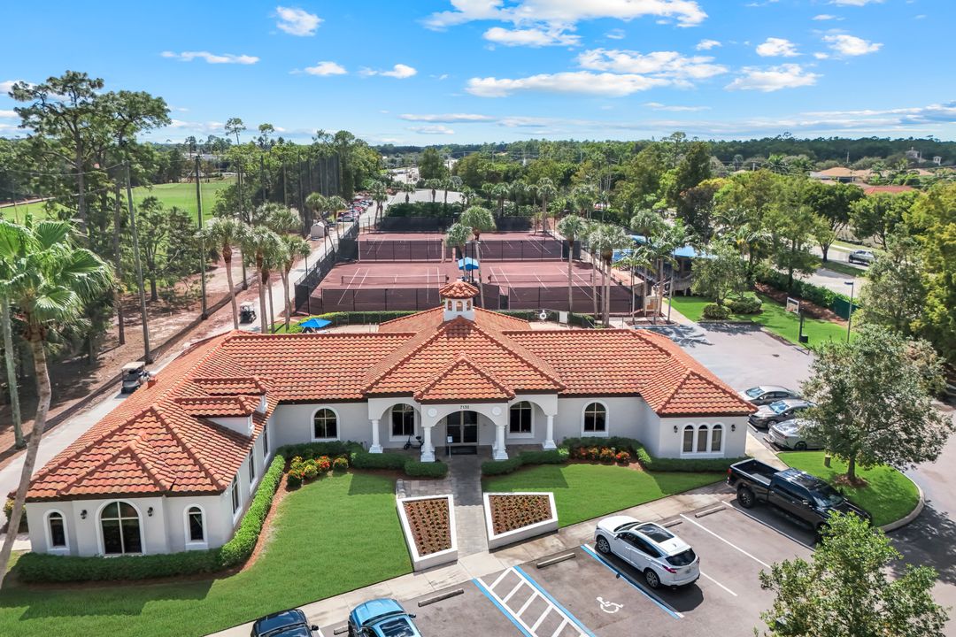 7395 Monteverde Way, Naples, FL 34119