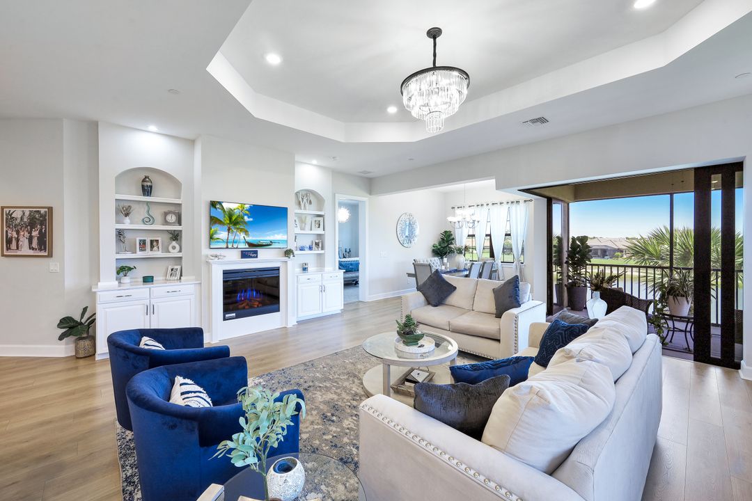 15248 Zeno Wy #204, Naples, FL 34114