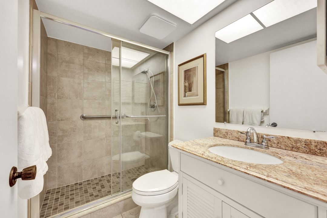 1733 Courtyard Way #104, Naples, FL 34112