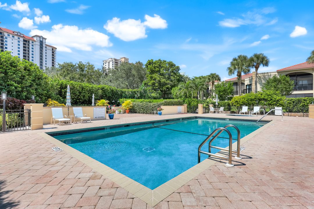 7040 Pelican Bay Blvd #D301, Naples, FL 34108