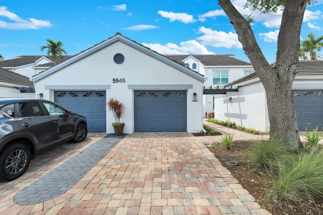 5945 Sand Wedge Ln #1003, Naples, FL 34110