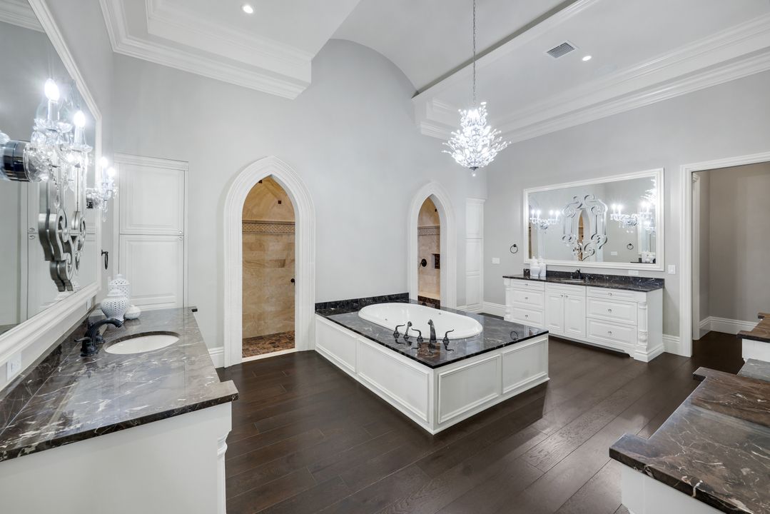 16740 Prato Way, Naples, FL 34110