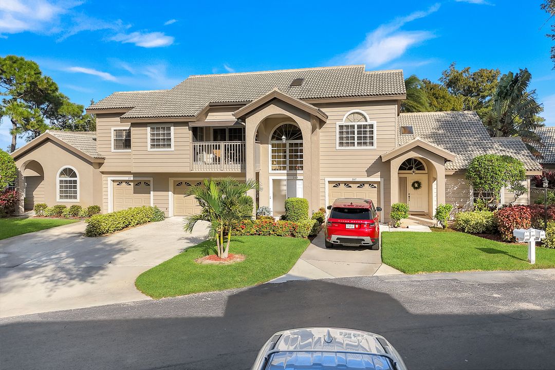 269 Perignon Pl, Naples, FL 34119