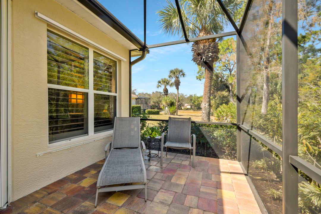 6078 Highwood Park Ct, Naples, FL 34110