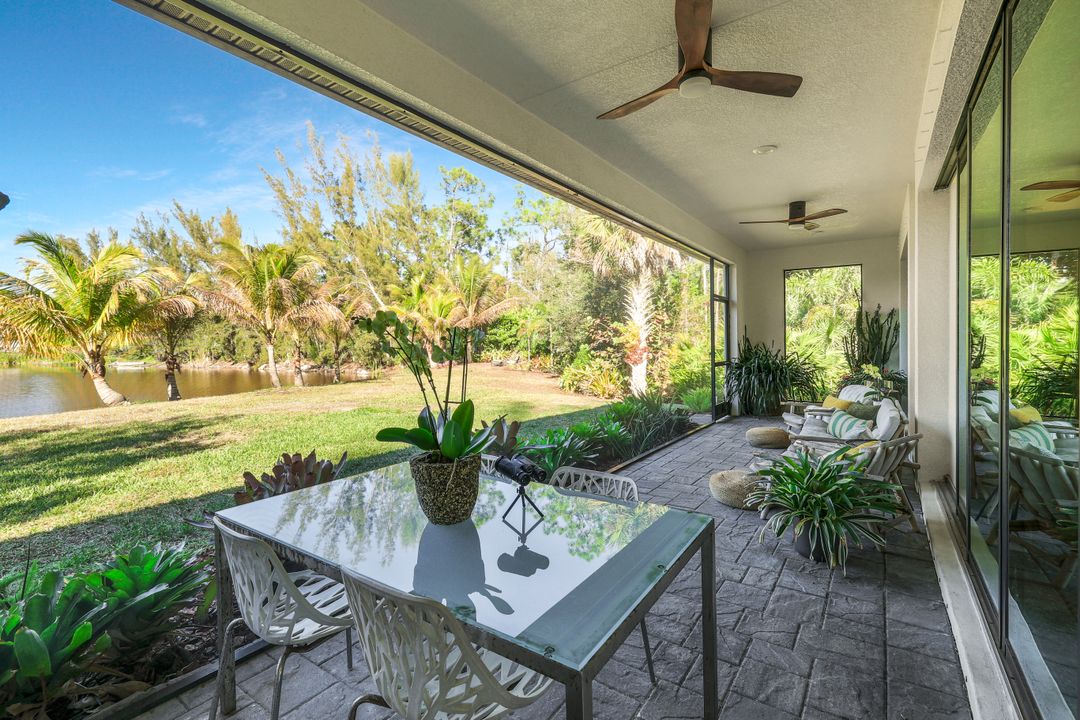 10071 Strike Ln, Bonita Springs, FL 34135