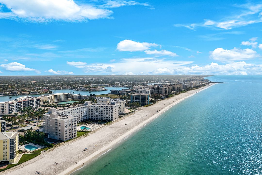 3443 Gulf Shore Blvd N #309, Naples, FL 34103