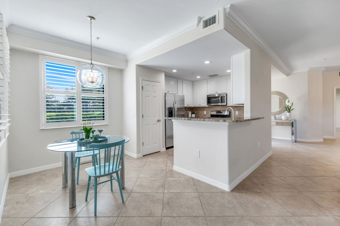 3159 Serena Ln #102, Naples, FL 34114