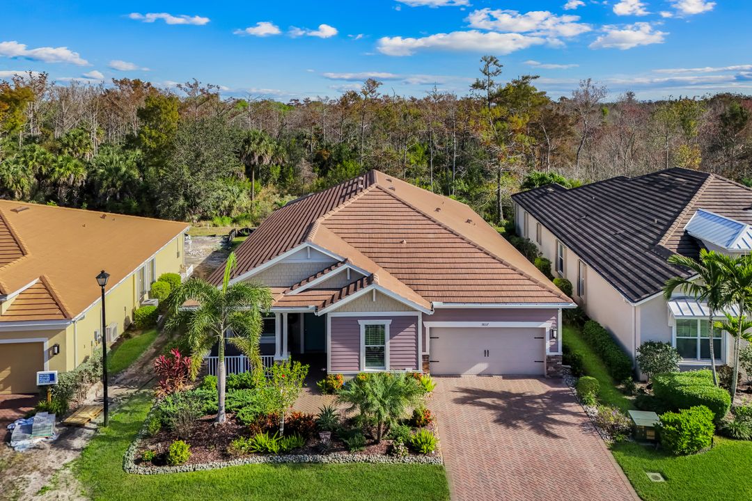 3837 Helmsman Dr, Naples, FL 34120