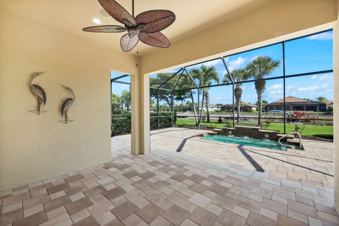 9179 Flint Ct, Naples, FL 34120