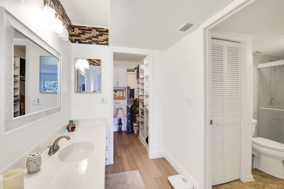 95 St Andrews Blvd #110, Naples, FL 34113