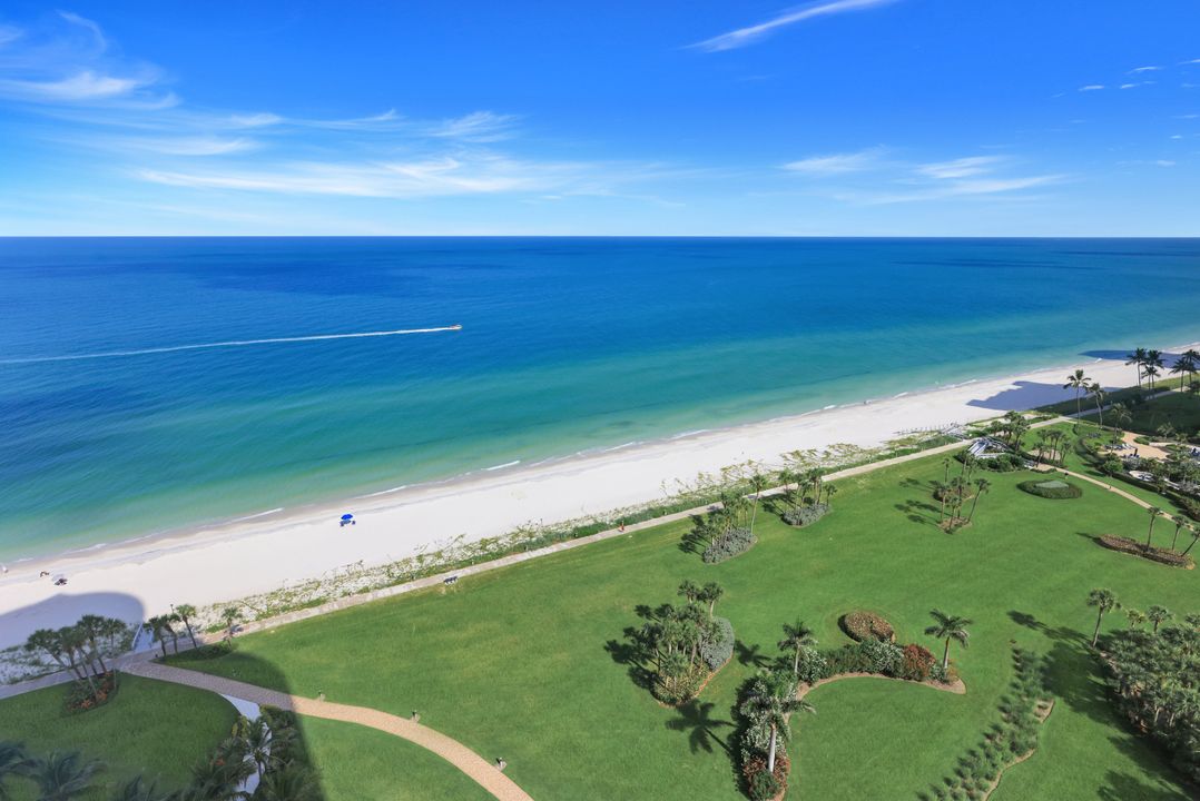 4101 Gulf Shore Blvd N #17N, Naples, FL 34103