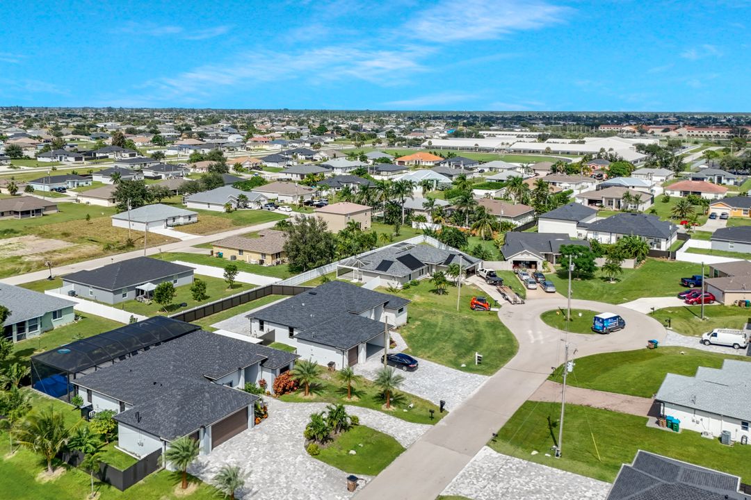 224 NW 14th Pl, Cape Coral, FL 33993