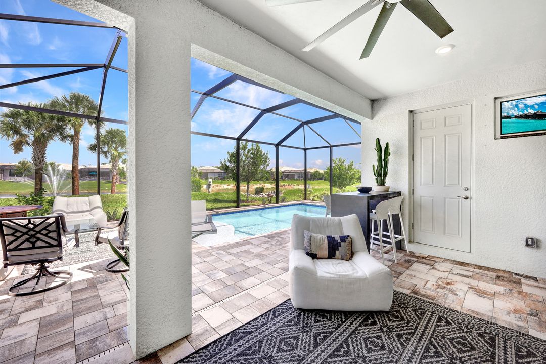 16517 Seagate Pl, Bonita Springs, FL 34135