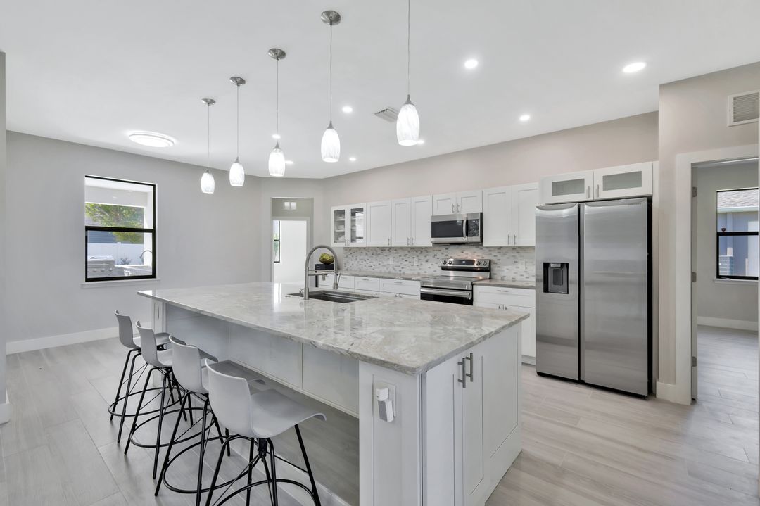 1918 SW 30th St, Cape Coral, FL 33914