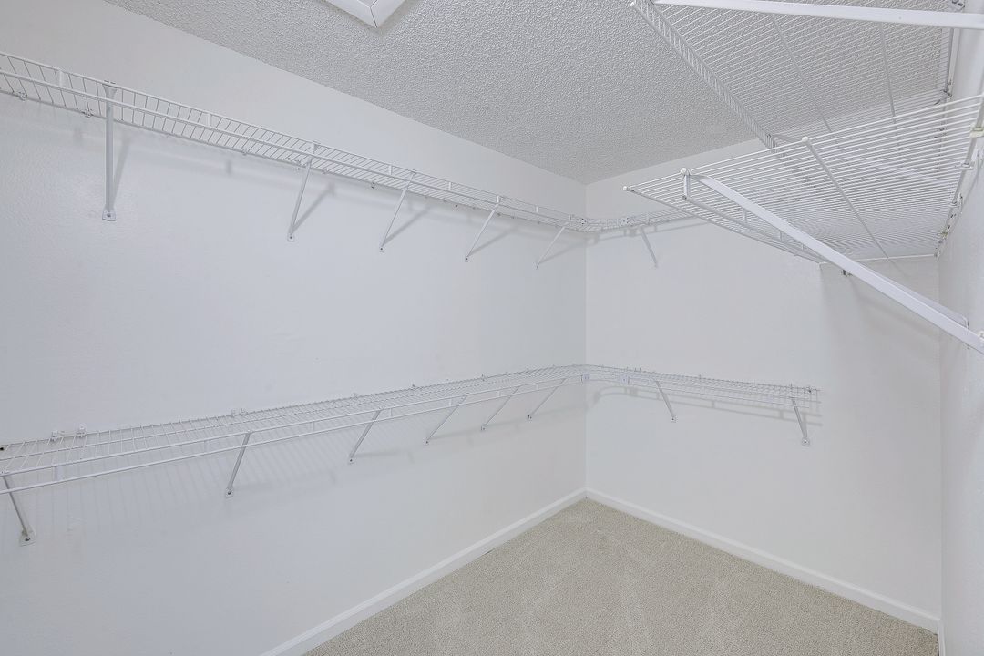 259 Winners Cir #4, Naples, FL 34112