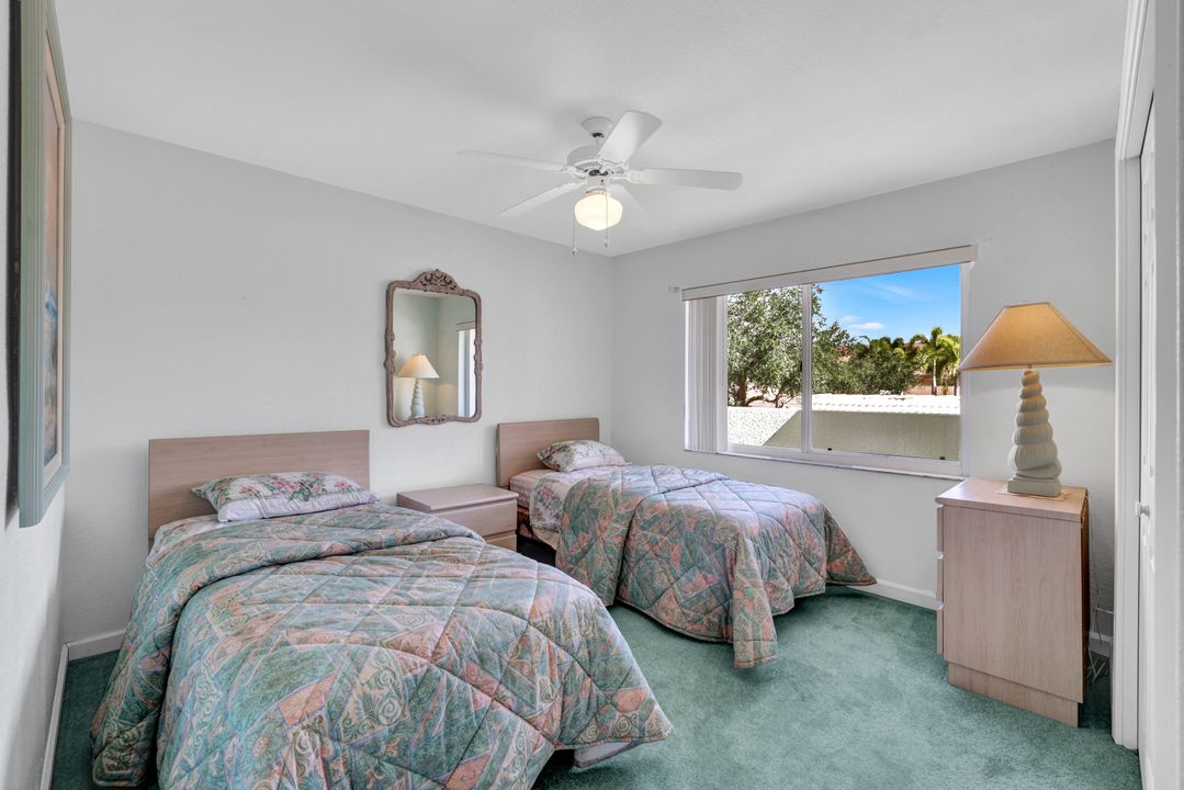 2372 Hidden Lake Dr #08, Naples, FL 34112