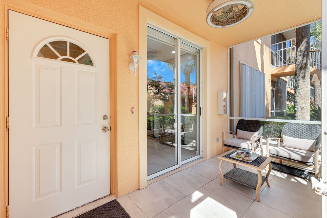 1615 Windy Pines Dr, Naples, FL 34112