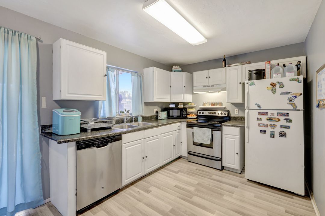 7481 Pebble Beach Rd, Fort Myers, FL 33967