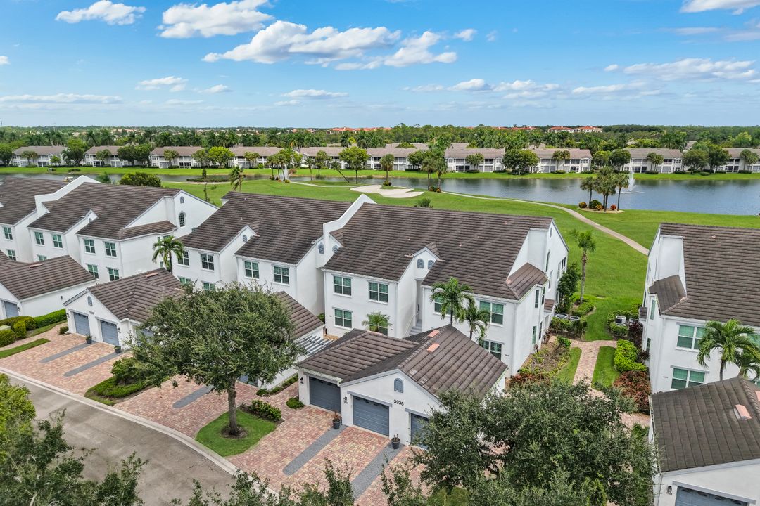 5936 Sand Wedge Ln #1604, Naples, FL 34110