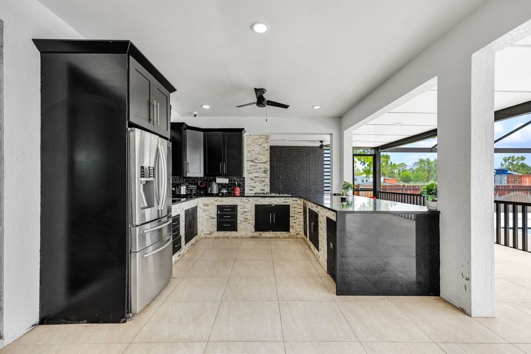 2968 41st Ave NE, Naples, FL 34120