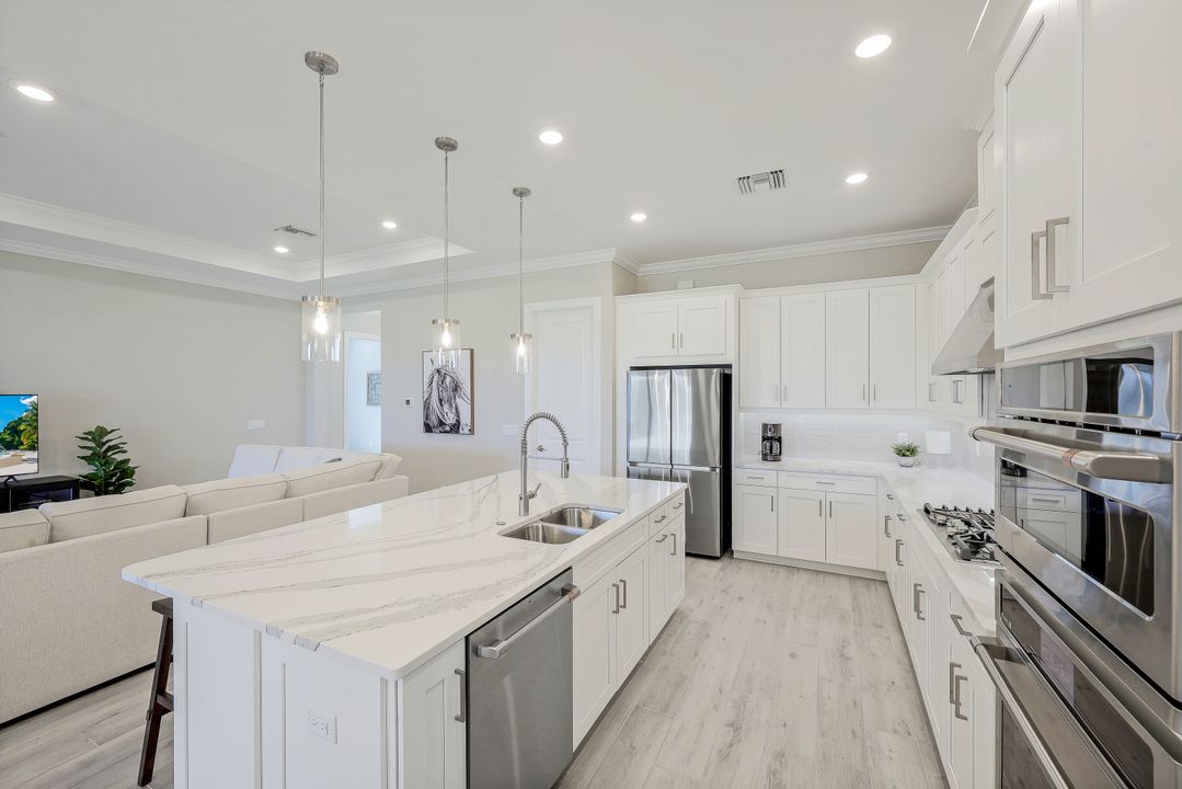 11919 Via Novelli Ct, Fort Myers, FL 33913