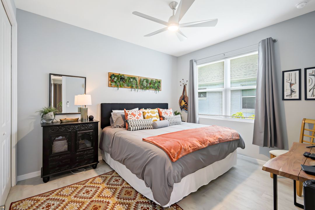 2214 Isle of Pines Ave, Fort Myers, FL 33905