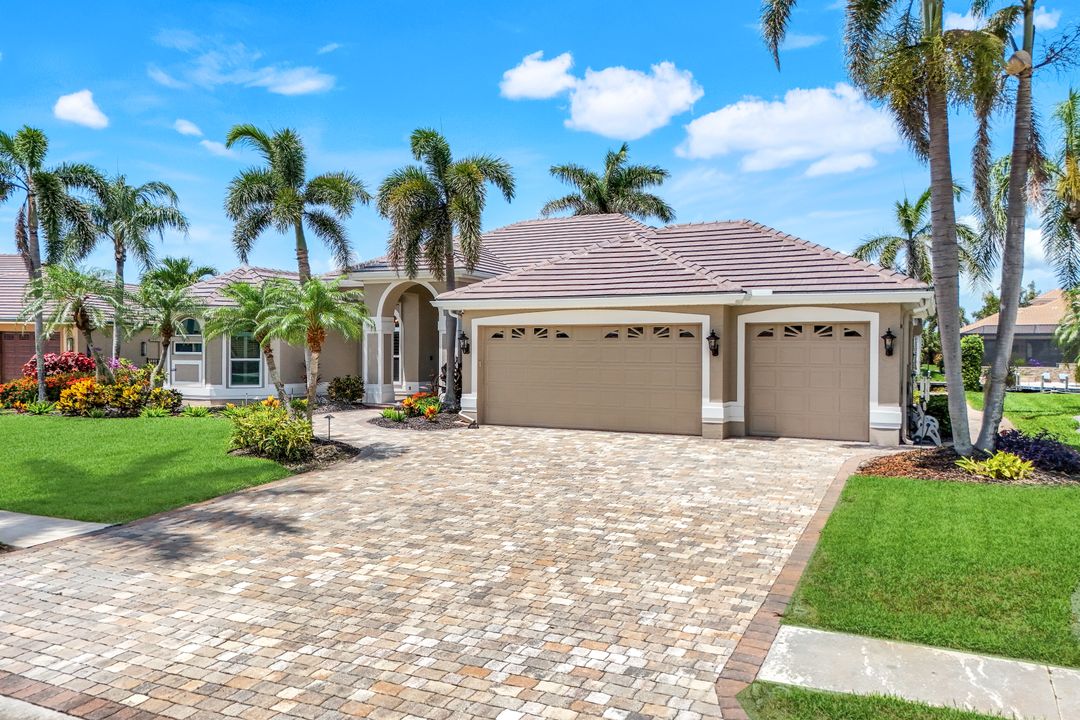 5606 Merlyn Ln, Cape Coral, FL 33914