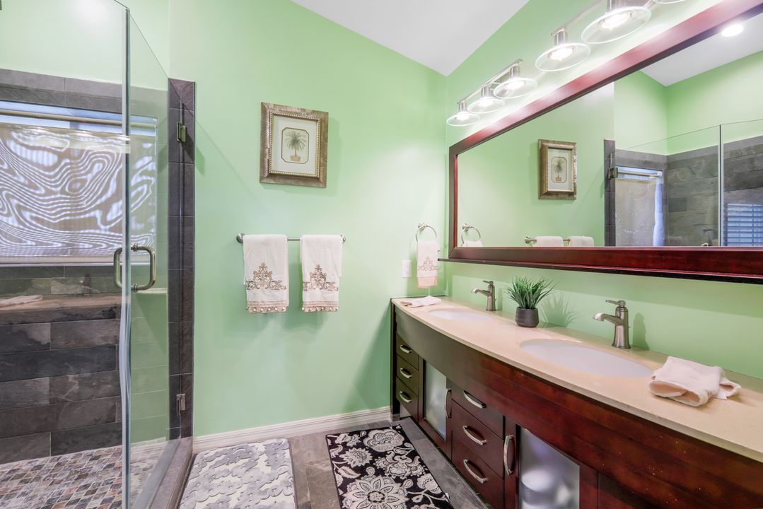 7713 Ahoy Ave, Naples, FL 34109