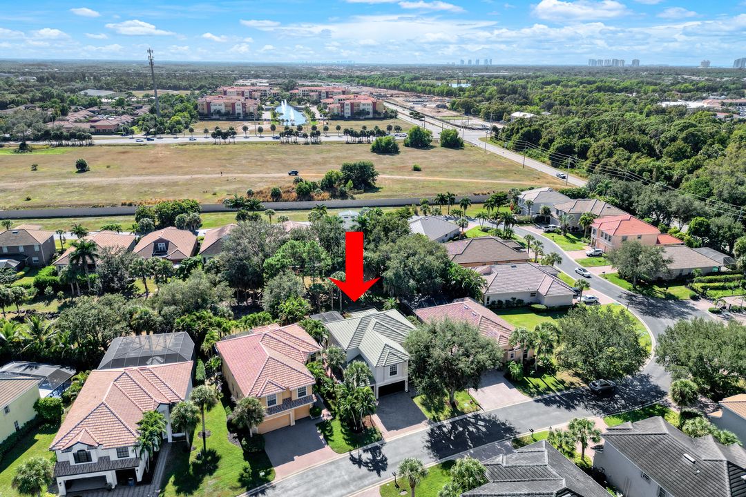 9261 Estero River Cir, Estero, FL 33928