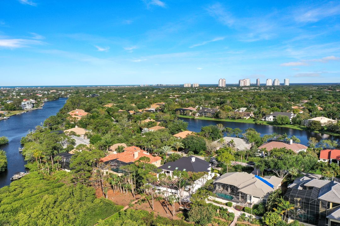 27820 Riverwalk Way, Bonita Springs, FL 34134