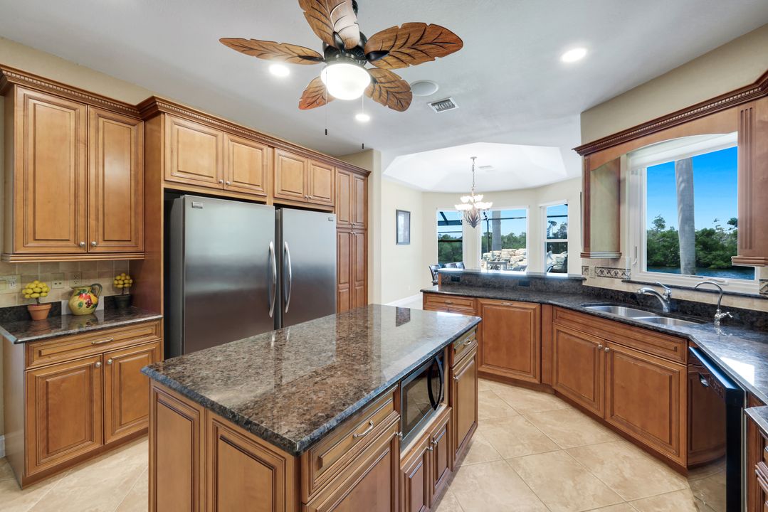 5332 SW 28th Pl, Cape Coral, FL 33914