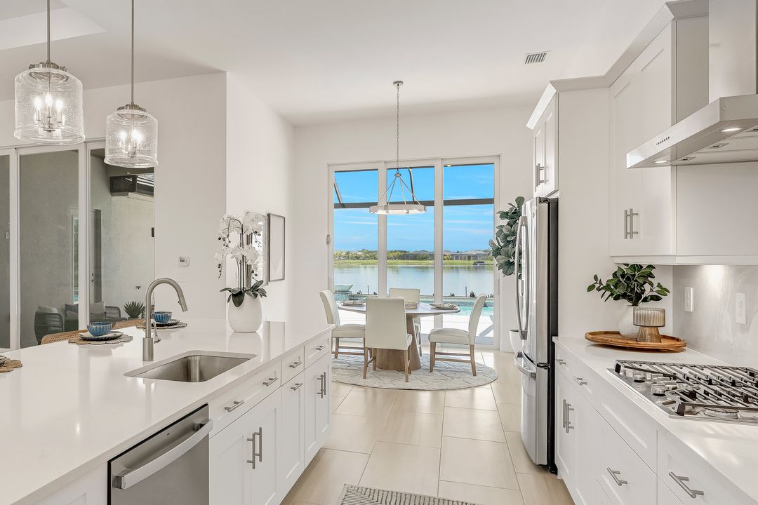 17338 Blue Sapphire Dr, Fort Myers, FL 33913