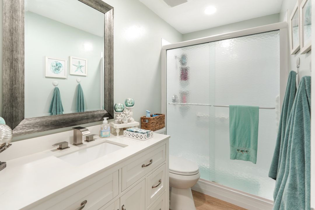 4240 Jack Frost Ct #6, Naples, FL 34112