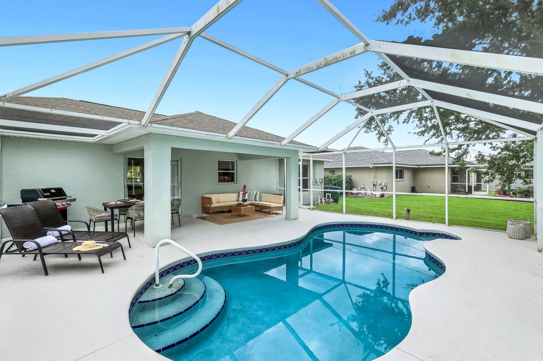 3322 Oasis Blvd, Cape Coral, FL 33914