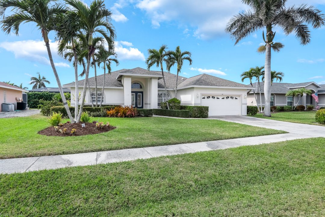 142 Saxon St, Marco Island, FL 34145