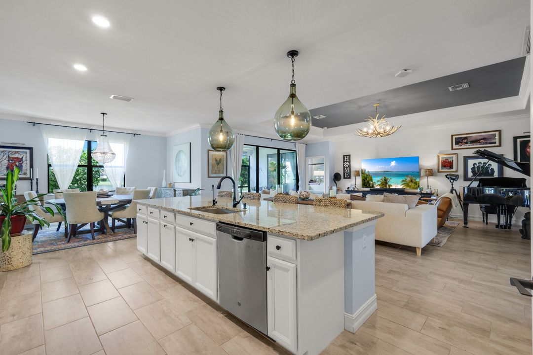 11983 Loblolly Pine Ct, Fort Myers, FL 33913