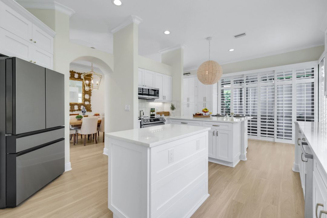 1123 Augusta Falls Way, Naples, FL 34119