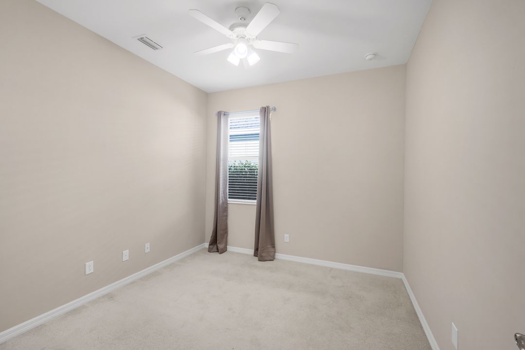 2730 Brightside Ct, Cape Coral, FL 33991