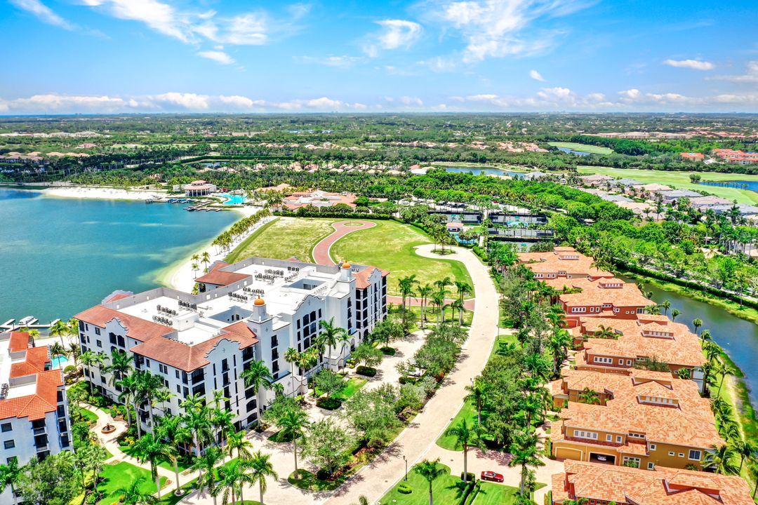 10721 Mirasol Dr #205, Miromar Lakes, FL 33913